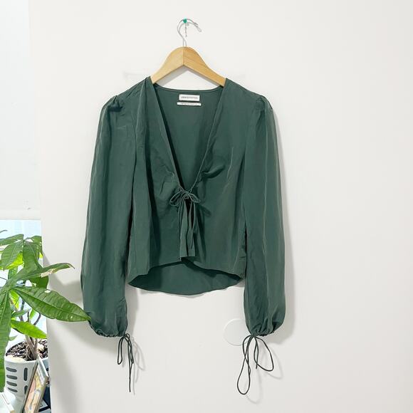 Urban Outfitters Green Tie Up Long Sleeve Sweater Size Small - Picture 1 of 4